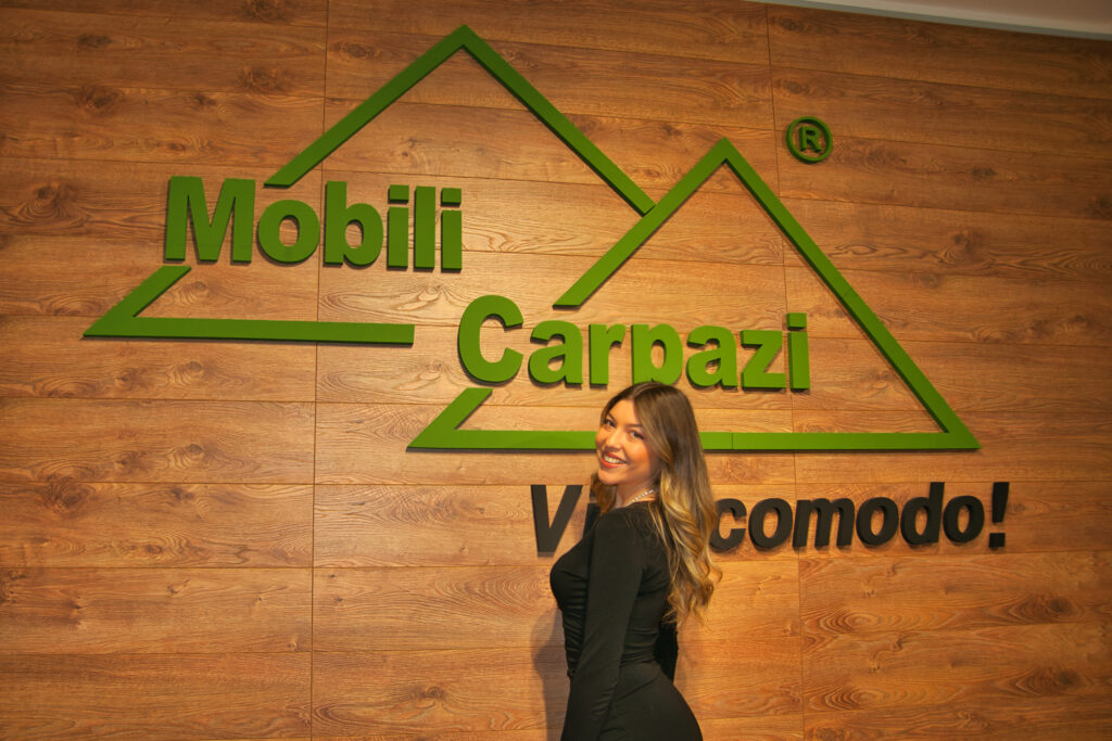 Niko Photographer presso Mobili Carpazi (TN) - Shooting Sarah