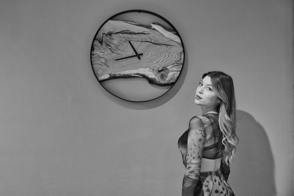 Niko Photographer presso Mobili Carpazi (TN) - Shooting Sarah